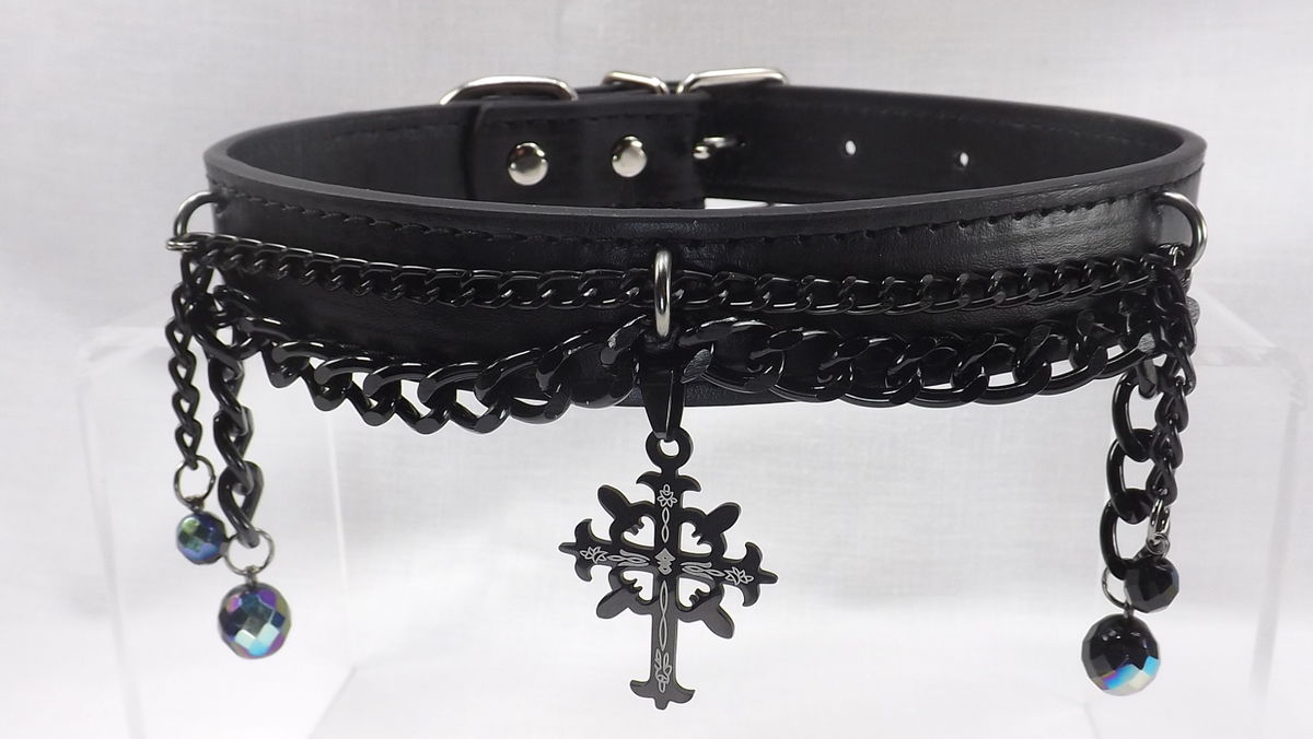 collar for bdsm and bondage play restraints