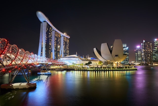 Singapore Stories – Exotic and Erotic